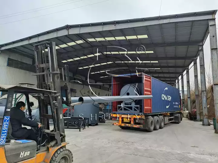 Site de chargement des machines de four de carbonisation