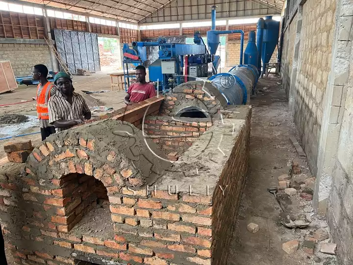 Ligne de traitement de briquettes de sciure de bois