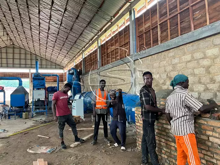 Máquinas de briquetas de desechos de madera en Ghana